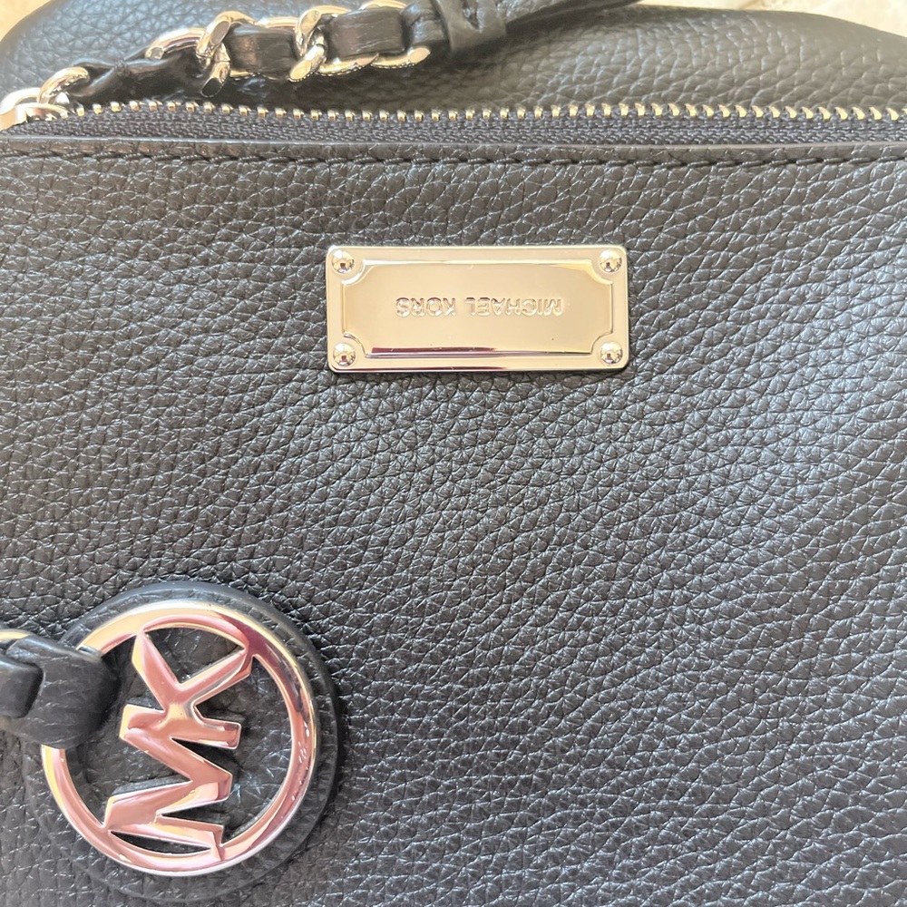 Michael Kors Purse - Picture 2 of 4